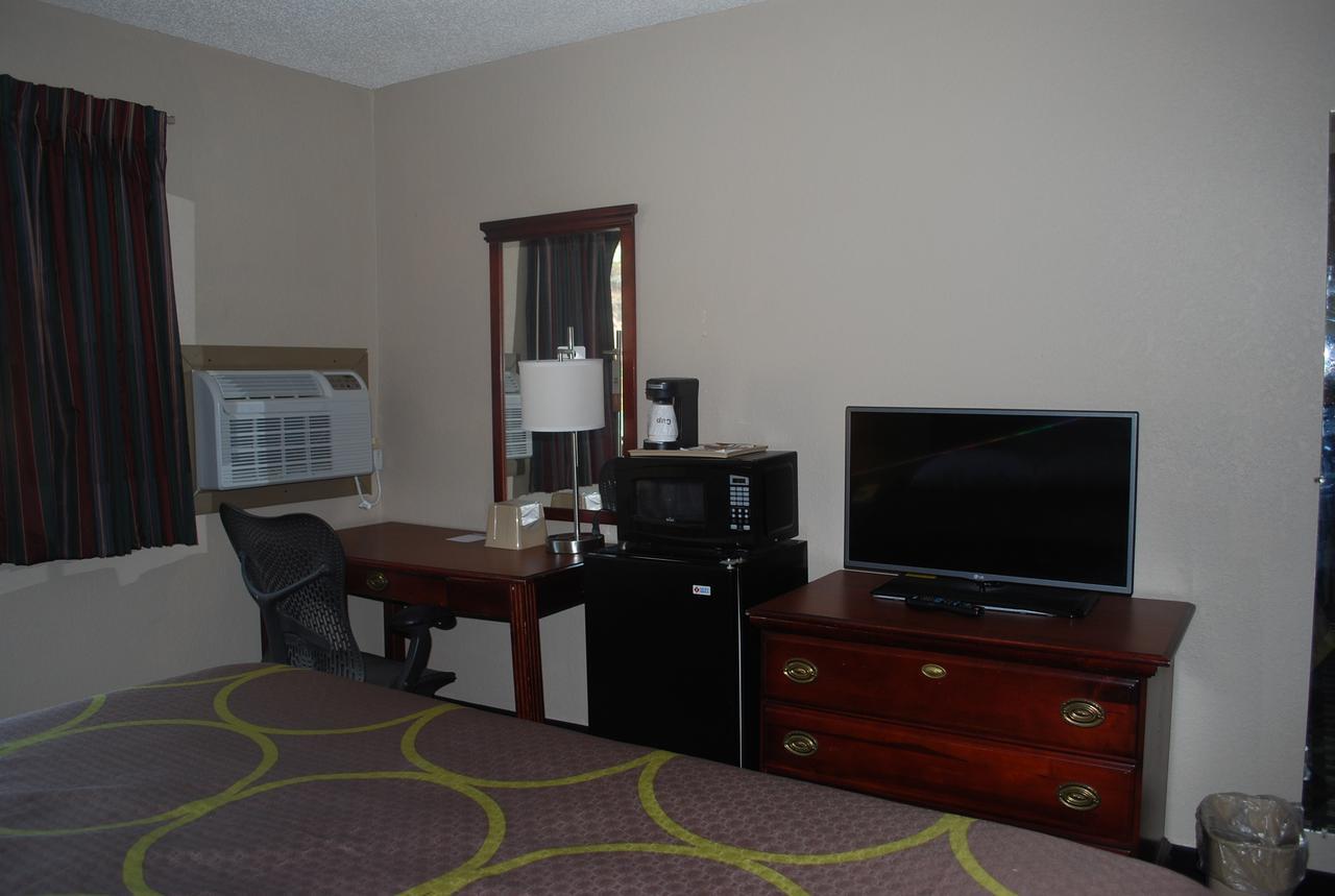 Motel Super 8 By Wyndham Warner Robins Zewnętrze zdjęcie